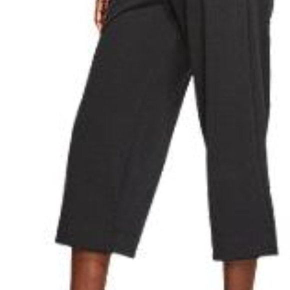 Nike Black Jersey Capris - Picture 6 of 14